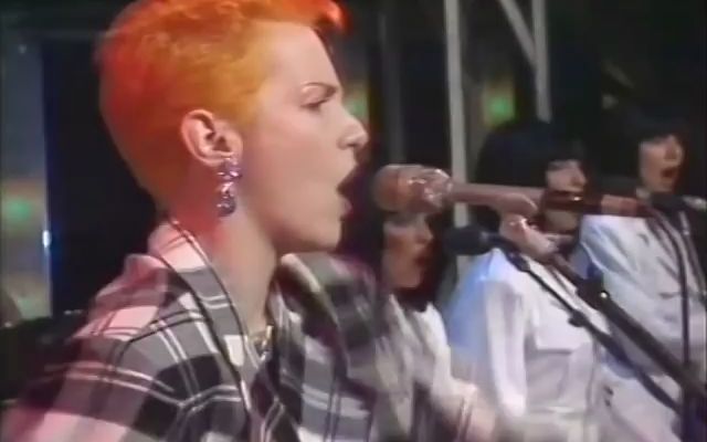 [图]Eurythmics - The First Cut, Here Comes The Rain Again, Right By Your Side (Live