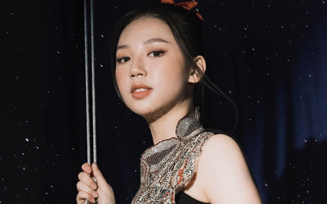 【越南音乐】越南歌手 amee 舞蹈集 | st.319 entertainment