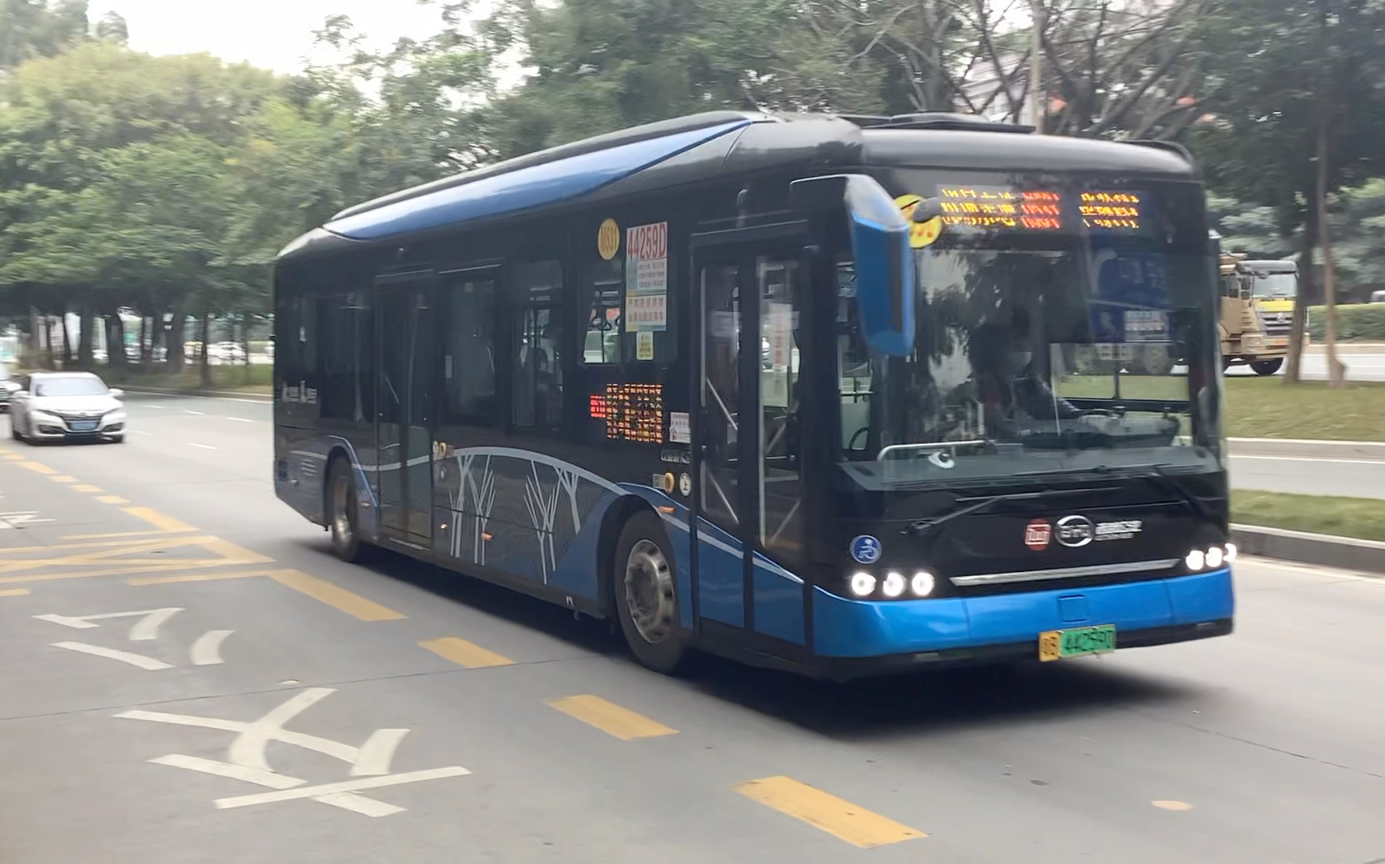 m531路智能极速快线公交比亚迪b10