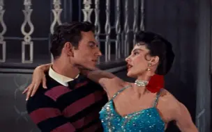 Video herunterladen: 【黄金好莱坞歌舞片】赛德·查理斯 Meet Me in Las Vegas (1956) Cyd Charisse  [Frankie & Johnny]