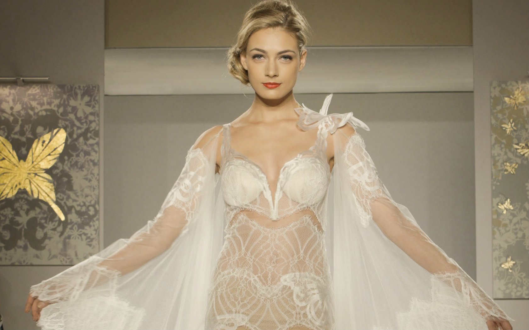 [图]【VS字幕组】Pnina Tornai for Kleinfeld2015婚纱系列·全场高清