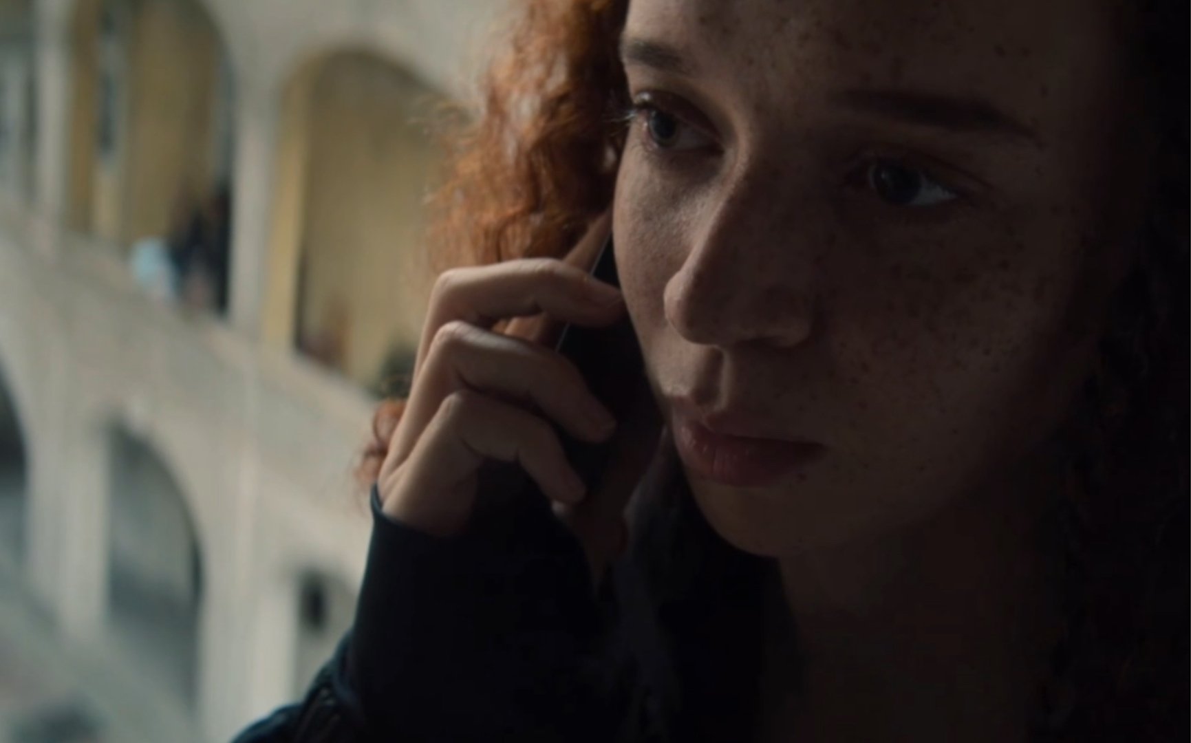 卡莉利用亲情要挟山姆猎鹰与冬兵第四集