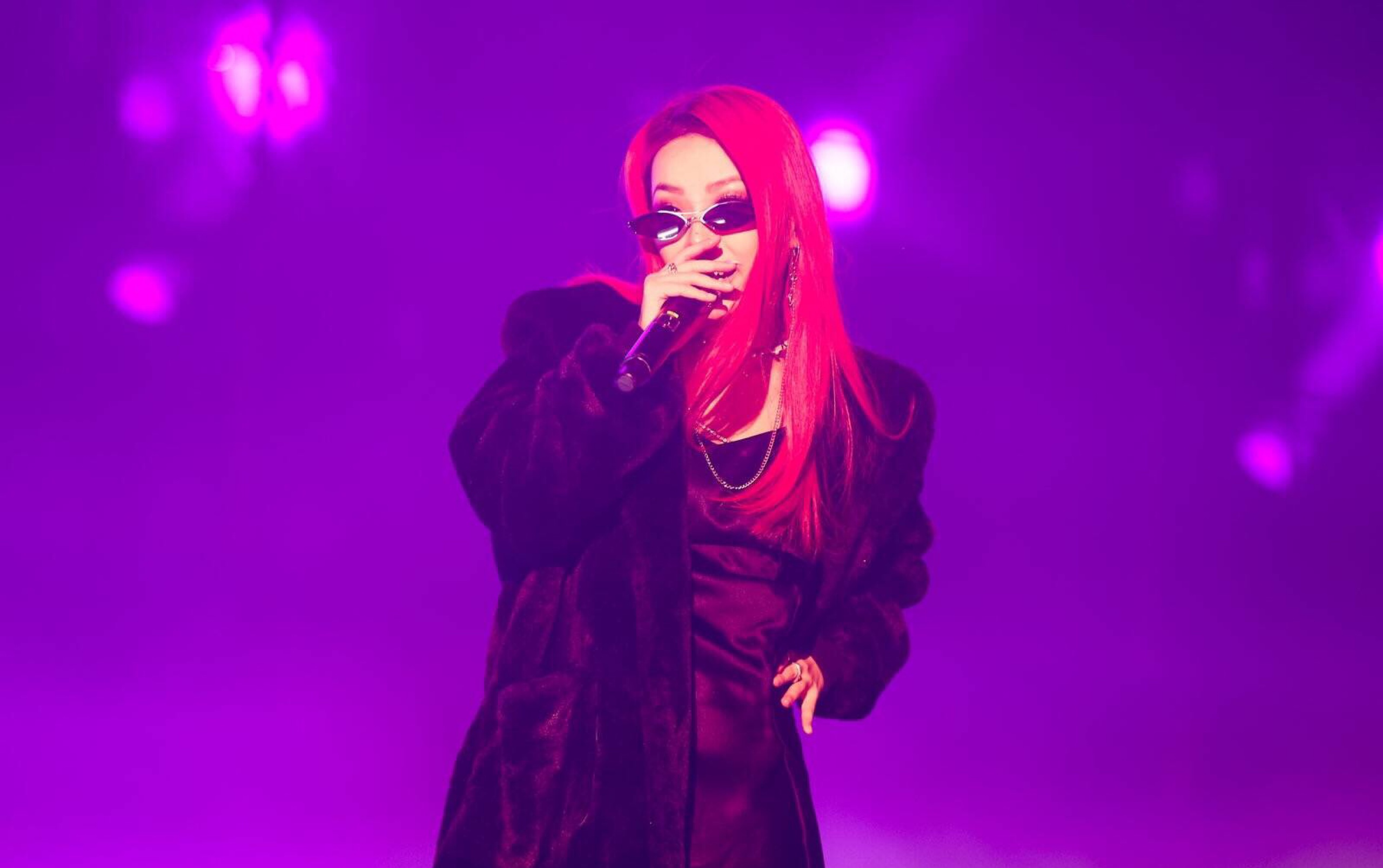 jonyj-南京演唱会-嘉宾万妮达