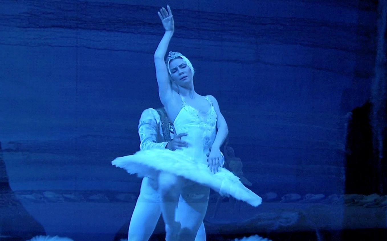 芭蕾  Swan Lake 天鹅湖 2011哔哩哔哩bilibili