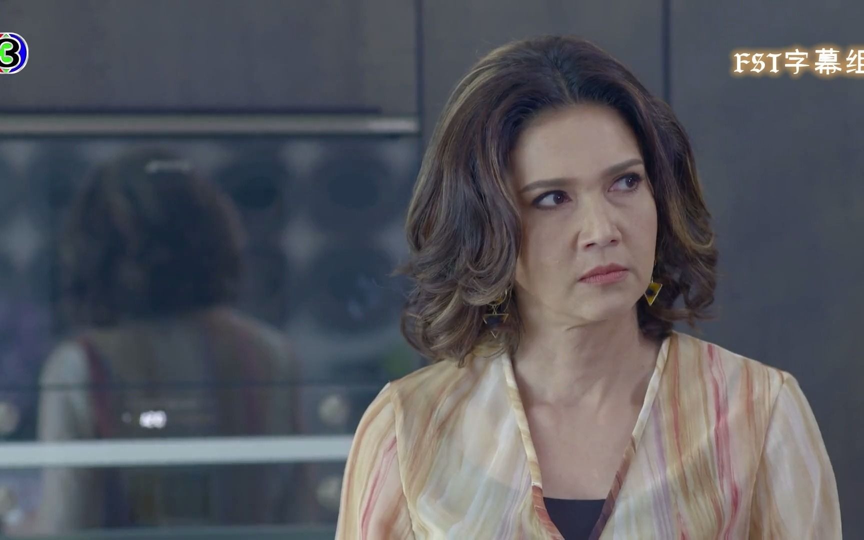 泰剧中字假面谜情kenpicep贵妇不敌儿子带回来的野女人fst字幕组