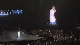 【边伯贤】哭死我了，演唱会上清唱EXO《History》，出道十二周年快乐呀！！！