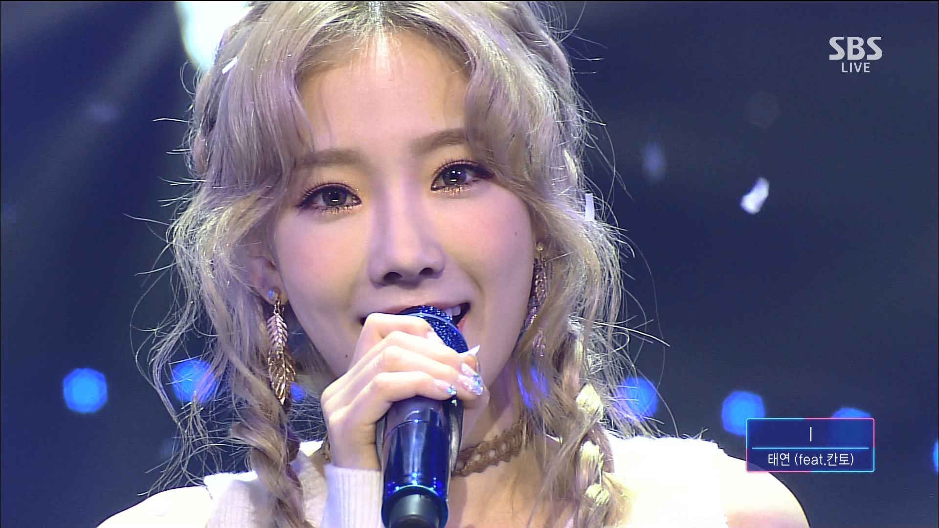 【live】金泰妍 - i 1位 采访【中字】151018 sbs 人气歌谣 打歌舞台