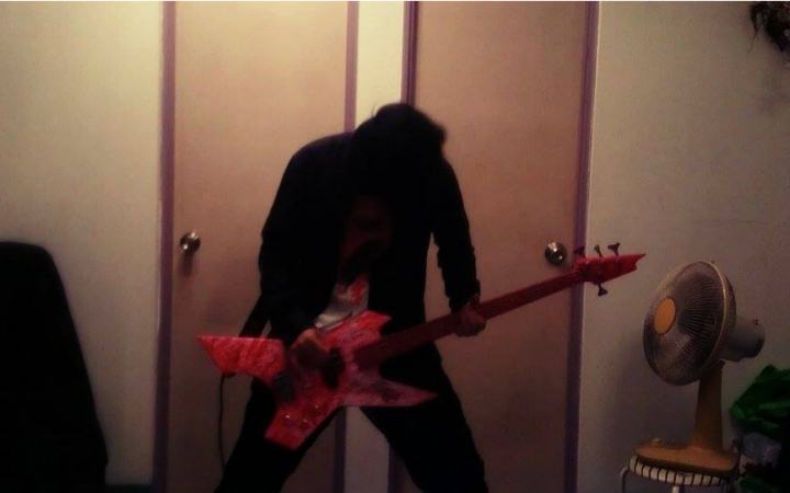 恕乐团(Solemn)  枪下 Bass Cover \m/哔哩哔哩bilibili