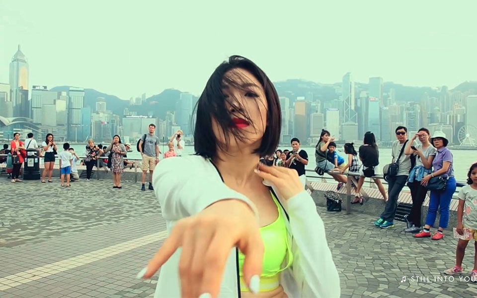 Lia Kim Freestyle in 香港维多利亚港哔哩哔哩bilibili