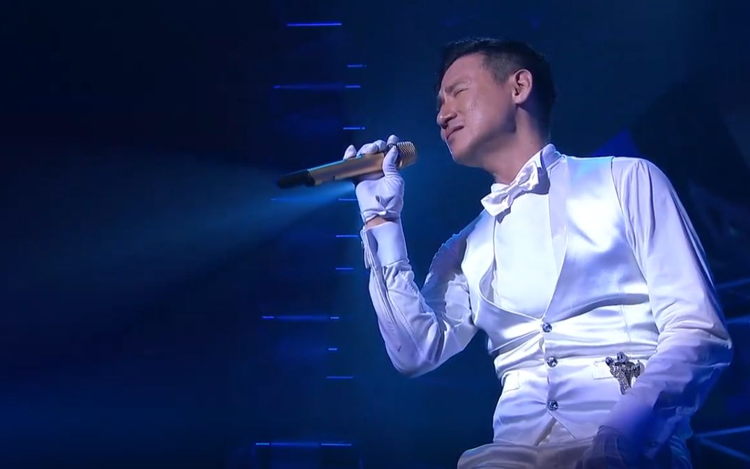 张学友现场演唱慢慢超强唱功让人欲罢不能不愧是歌神
