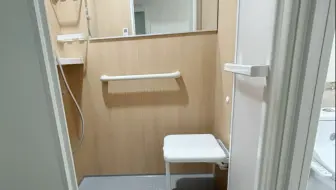 卫生间潮湿发霉受不了～听劝改成整体浴室