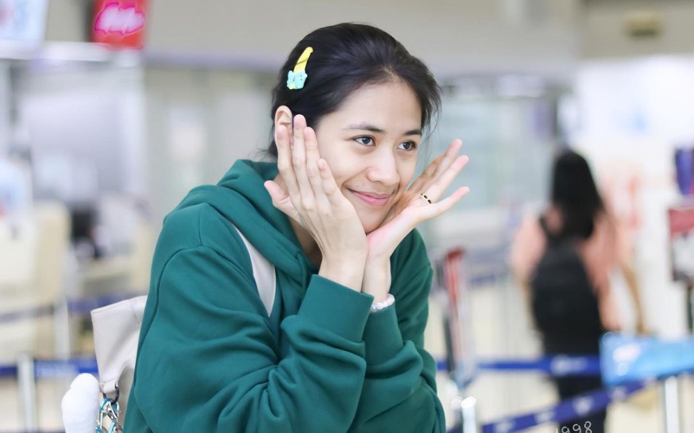 【sarah salola】手势舞·242028212829 (dm me)