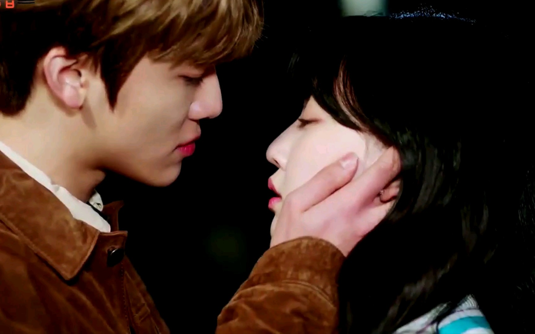 本来男生是不会对不感兴趣的女生那样的【讨厌你的方法】