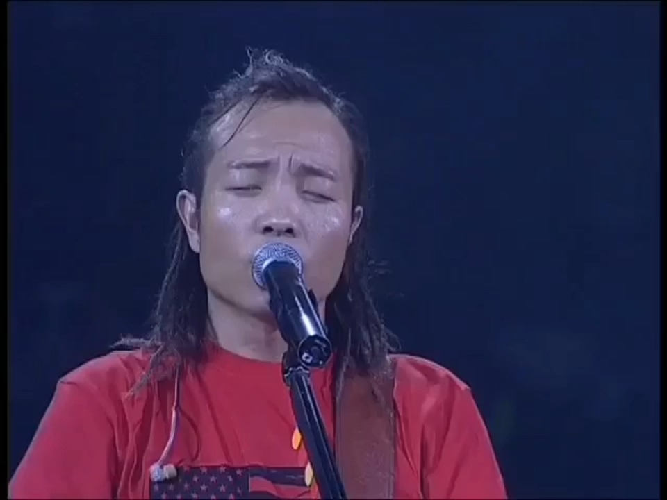 许巍 - 礼物 - 2005"绝版青春"巡演北京站