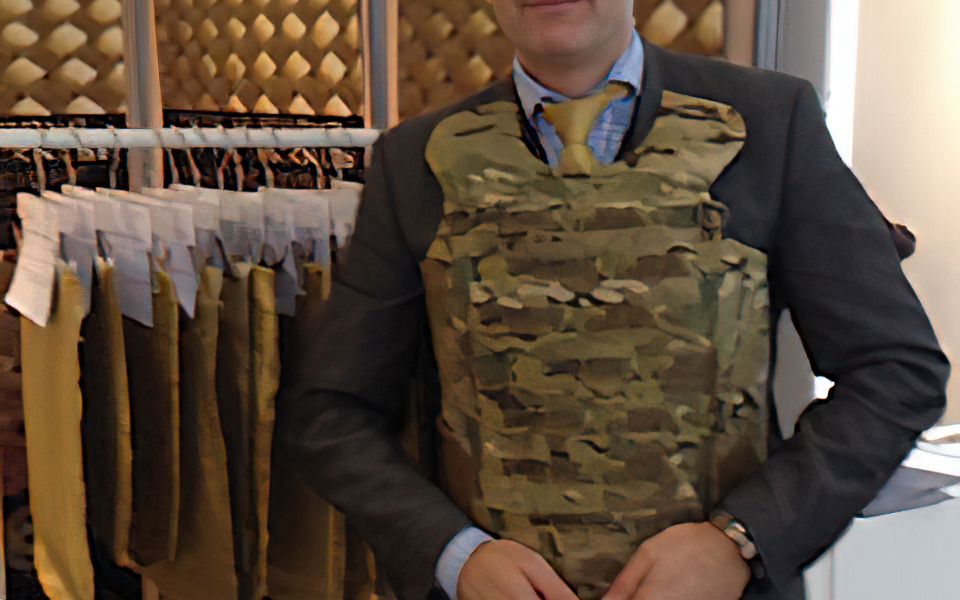 群友要看的现代防弹铠甲(古代的盔甲样式)