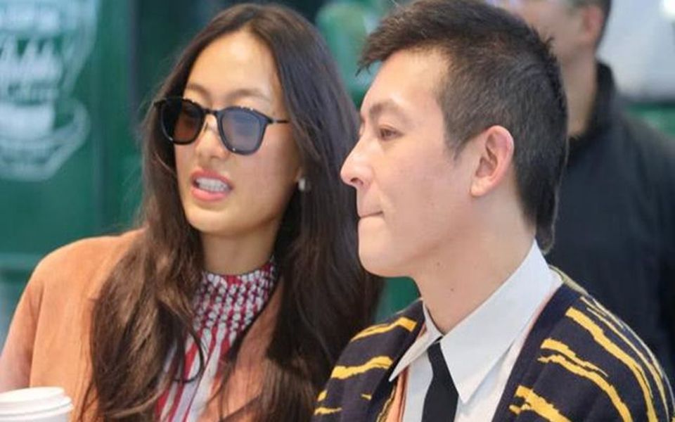 当上华谊老板娘的秦舒培,为何放弃豪门转身给陈冠希生孩子?