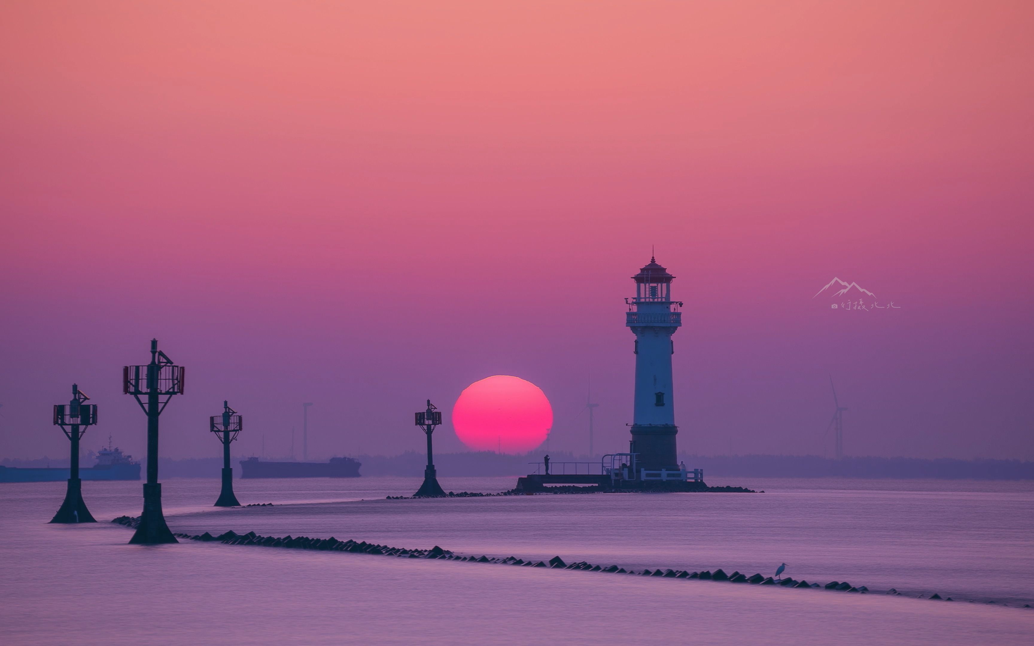 2023追日追月系列 #上海吴淞口 #灯塔 #日出 #灯塔悬日 #延时摄 