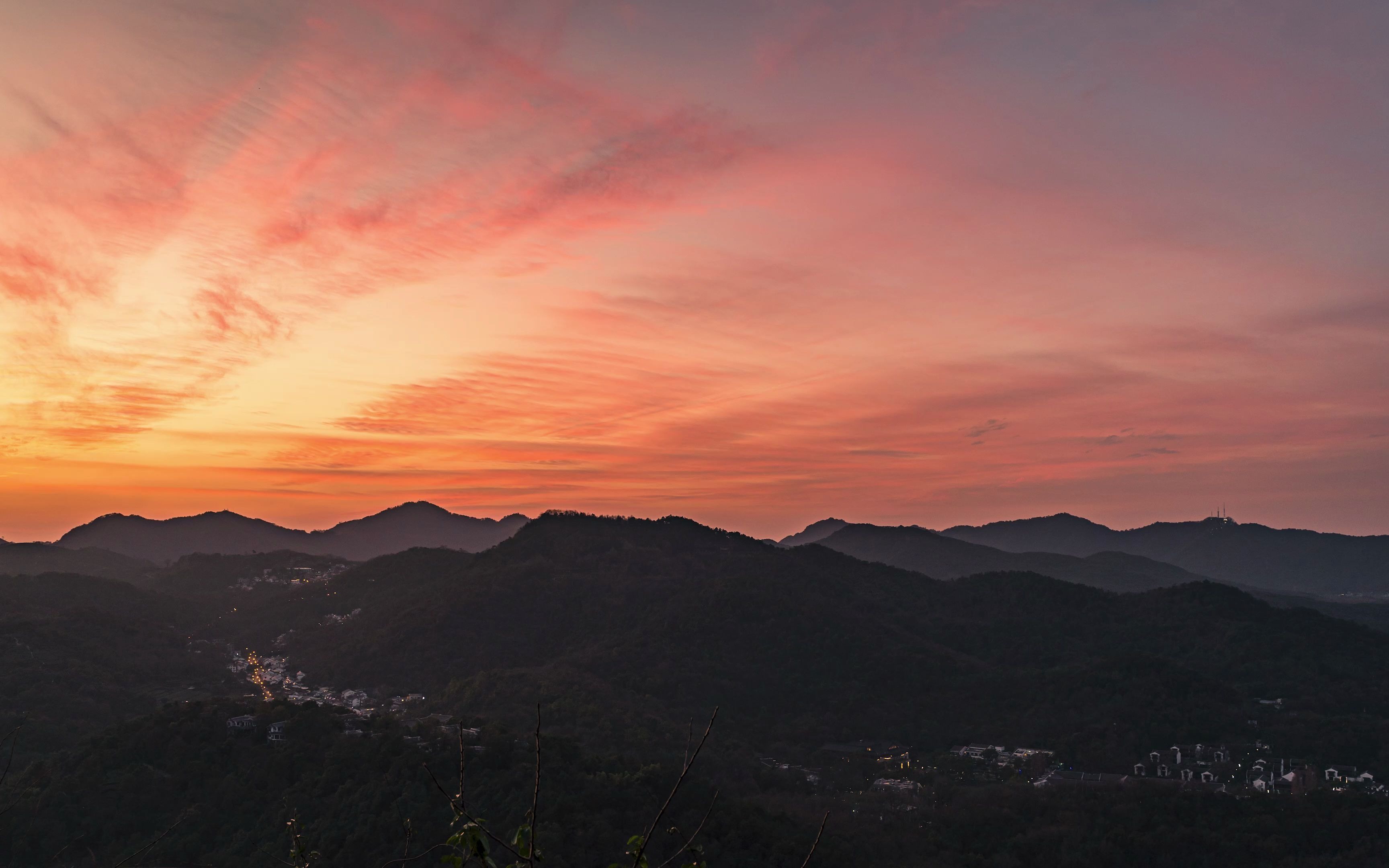 [图]【4k 延时摄影】可能是俯瞰杭州西湖全景的最佳视角