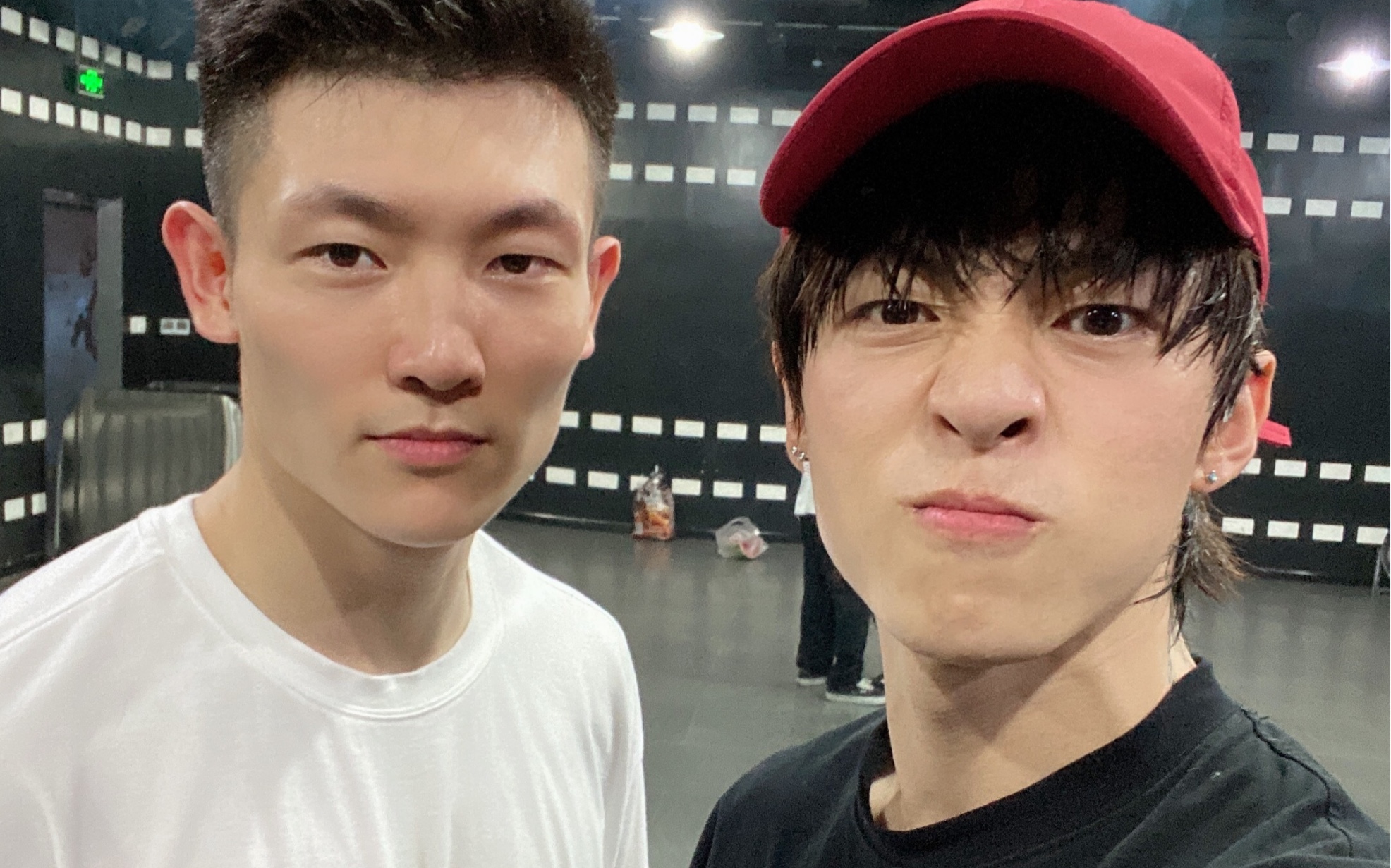 【乔治×黄潇】有些人一谈恋爱就招人讨厌