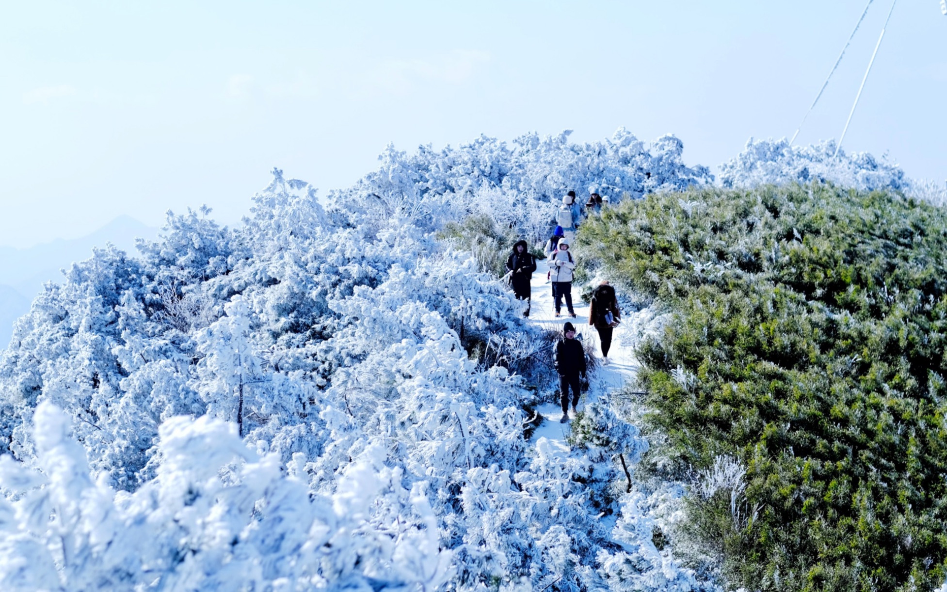 太子尖——浙江也有冰雪世界的雪山!哔哩哔哩bilibili