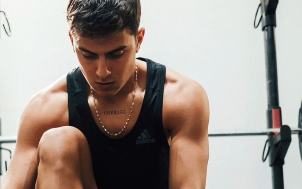 阿根廷颜值担当迪巴拉,一道行走的美丽风景线!