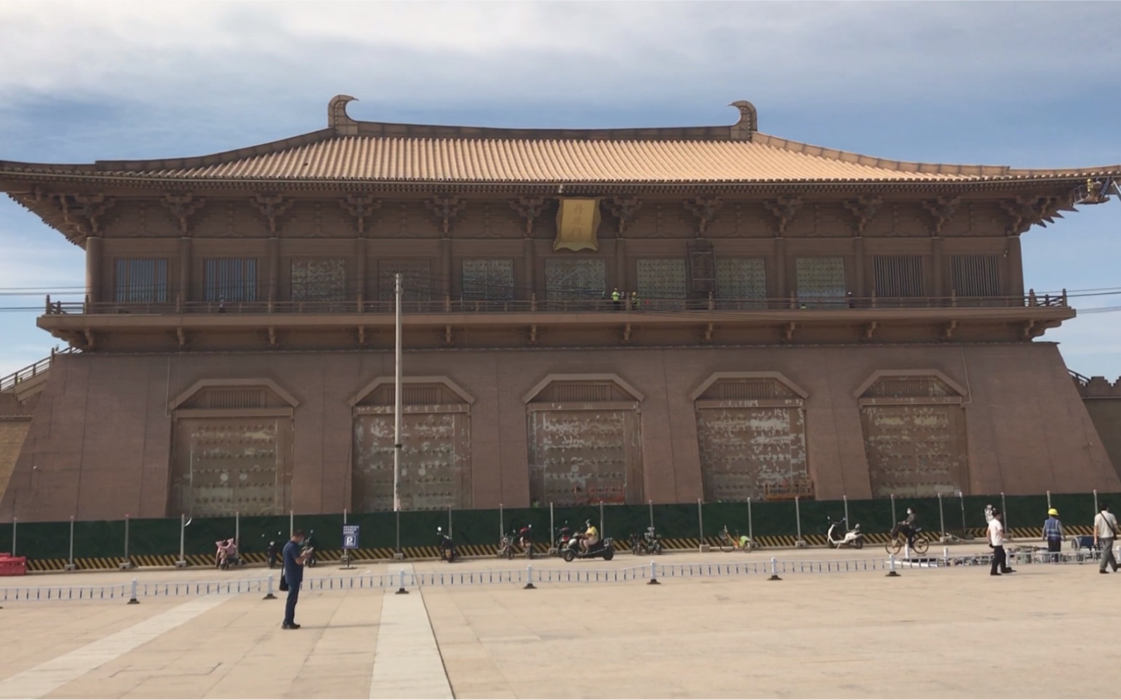 西安唐大明宫遗址公园丹凤门!