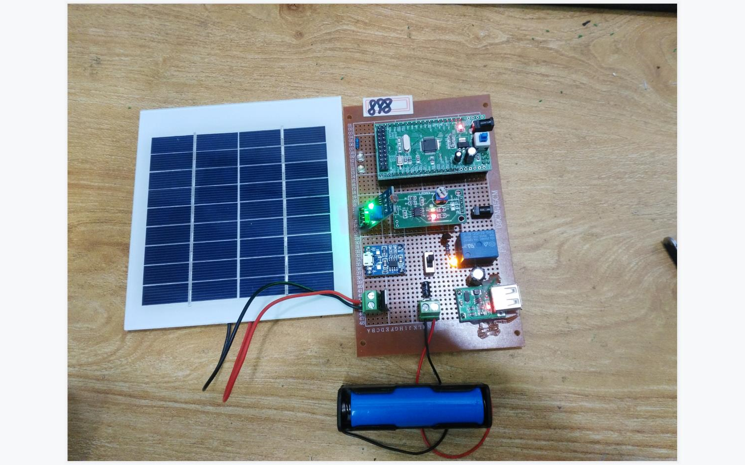 基于STM32单片机的光伏太阳能智能路灯设计LM393RELAY光照高亮TP4056太阳能锂电池充电DIY开发板套件21898哔哩哔哩bilibili