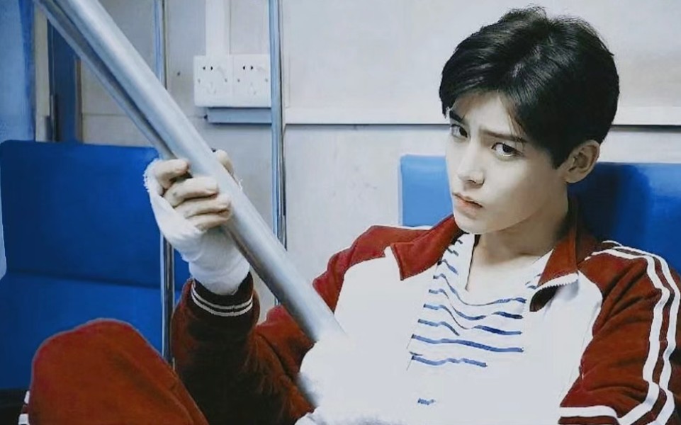 【侯明昊×花彪】天降打败竹马!谁能不爱"校霸 学霸"的男高花彪呢!