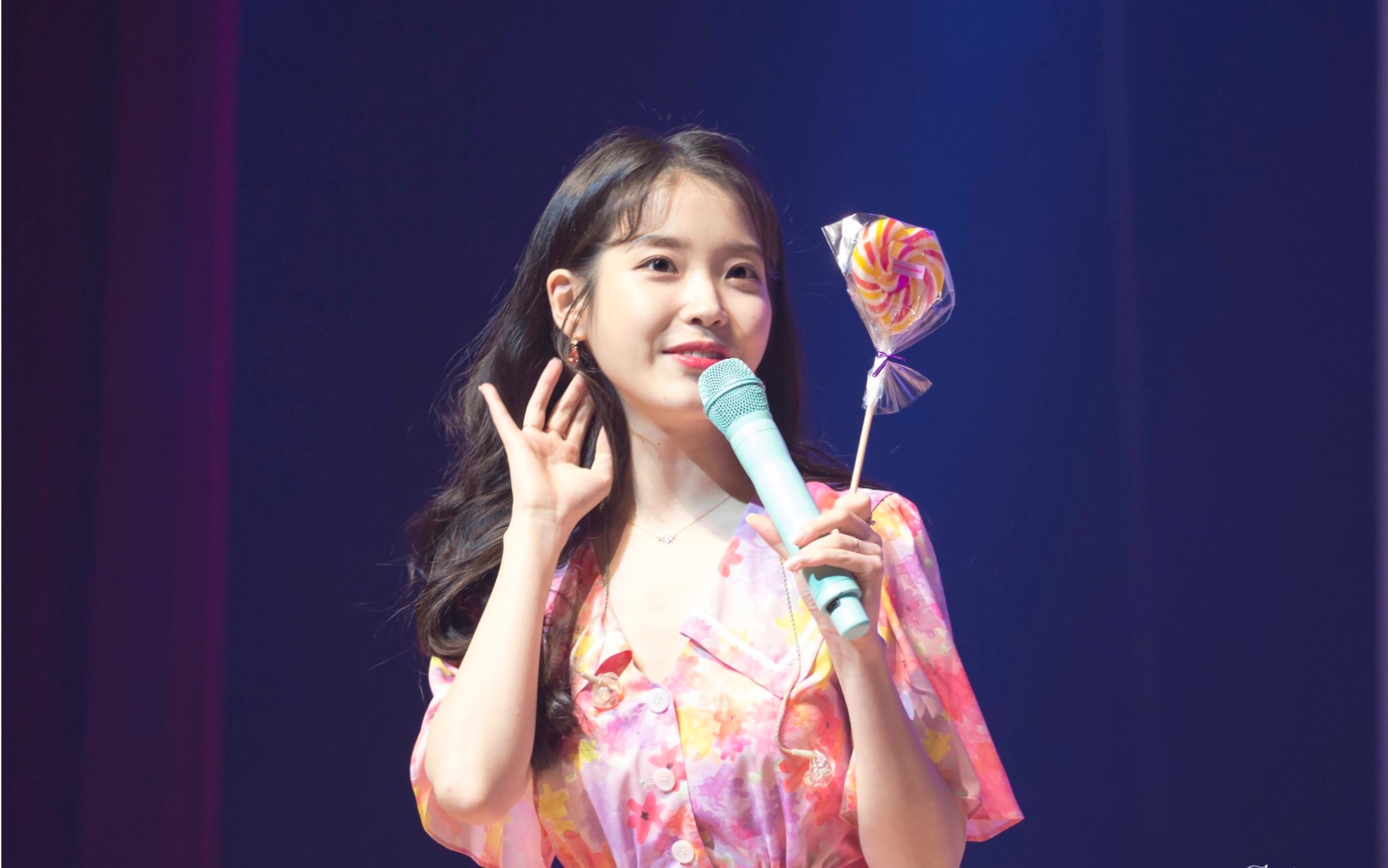 李知恩iusuddenattack粉丝见面会