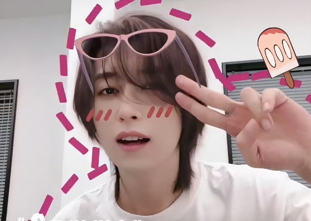 【刘畅木法沙】刚出炉的刘甜甜请查收~os:路上遇到的粉色小雪人70