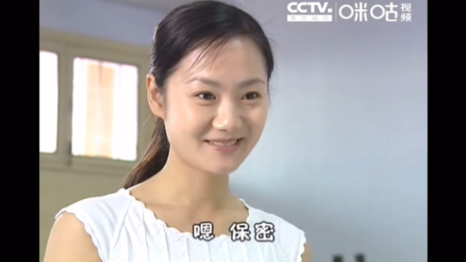 快乐星球1,东方老师服装及发型,截至52集.太美啦