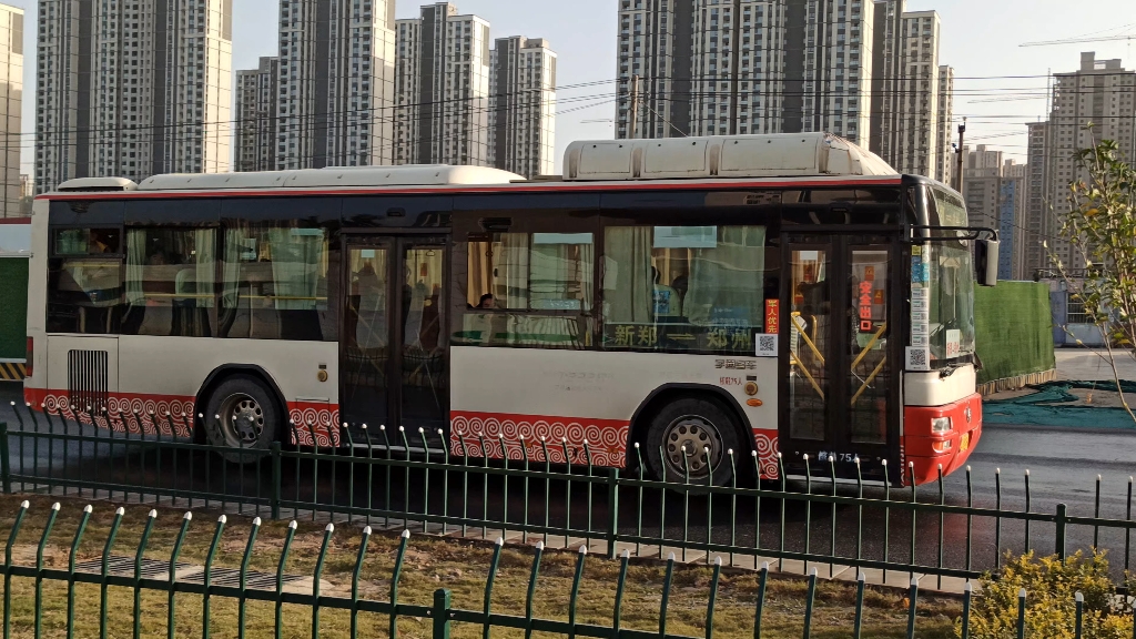 郑州城际公交宇通man脸_哔哩哔哩_bilibili