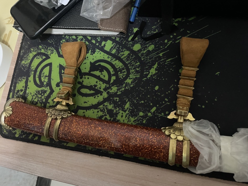 卫府太刀饰太刀拵七金带执的制作方法