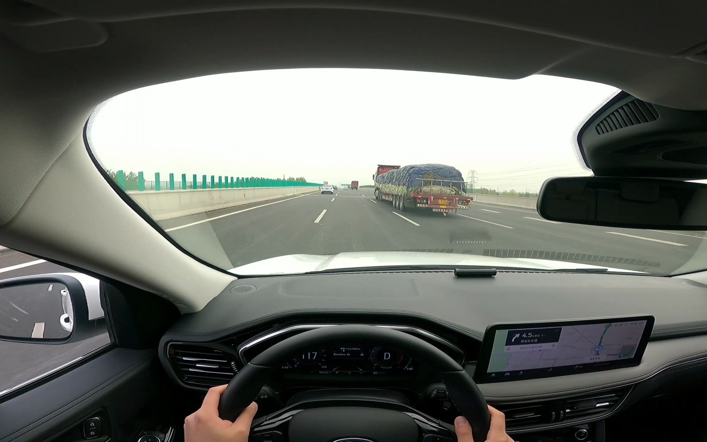 锐际第一人称:高速行驶体验(运动模式 标准模式)