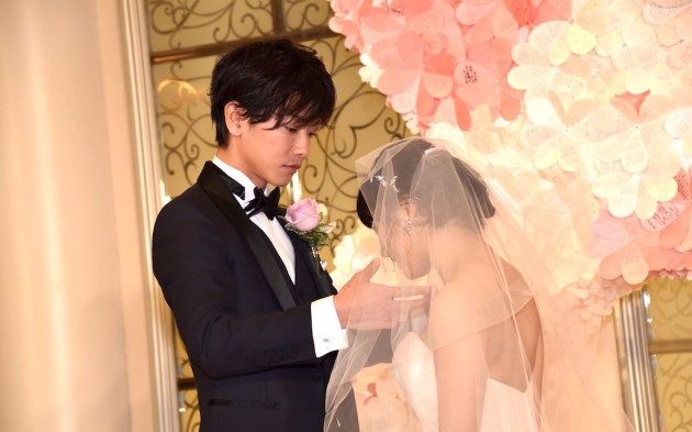 佐藤健土屋太凤がバージンロード