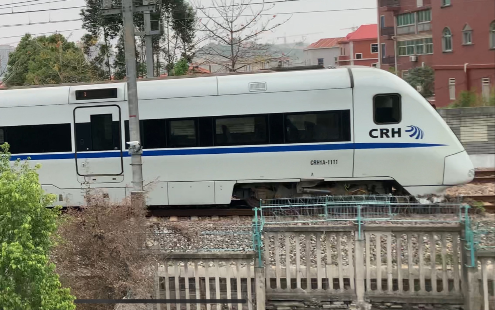 来一个炸弹号的大地铁,d3214(厦门北-宁波)由南局福州段和谐号crh1a