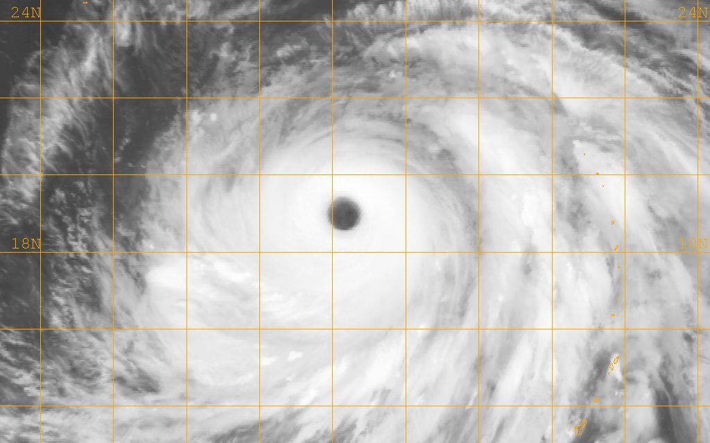 卫星云图动画西北太平洋超强台风彩蝶nabi2005