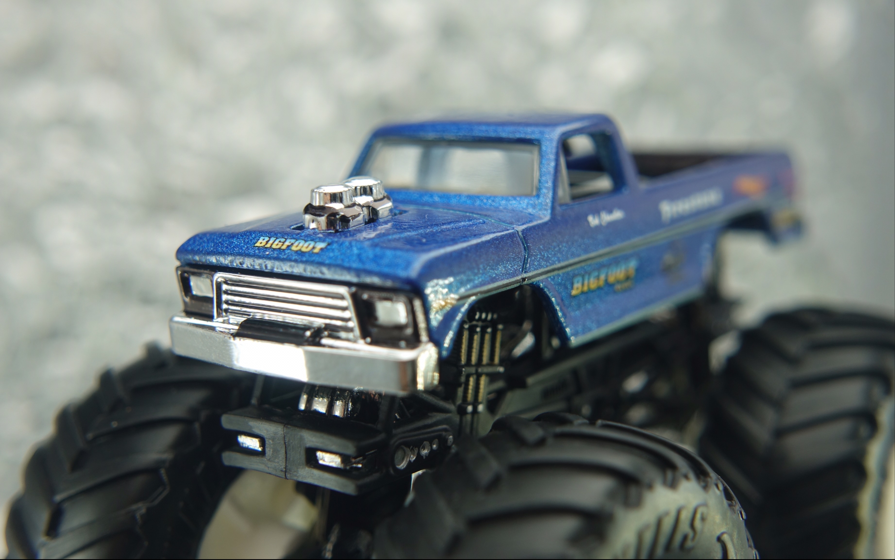 风火轮-大脚车big foot-细化上色_哔哩哔哩_bilibili