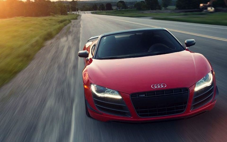 极品飞车17奥迪r82