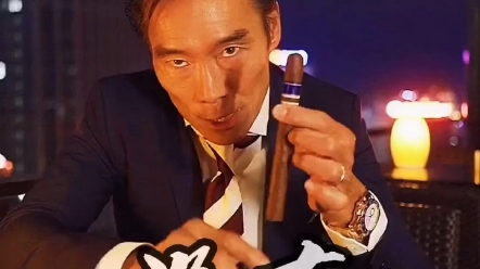 加钱哥抽雪茄没有雪茄剪