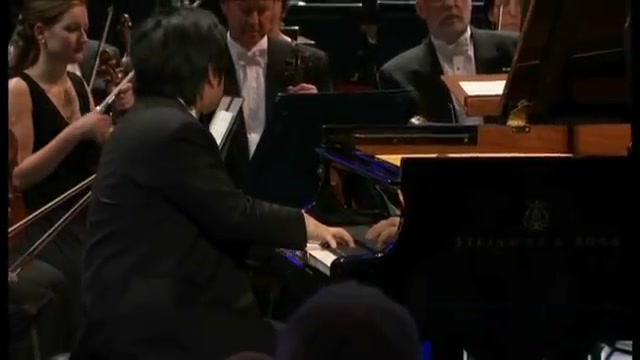 [图]日本盲人钢琴家Nobuyuki Tsujii - 拉赫玛尼诺夫第二钢琴协奏曲 No 2 in C minor, Op 18