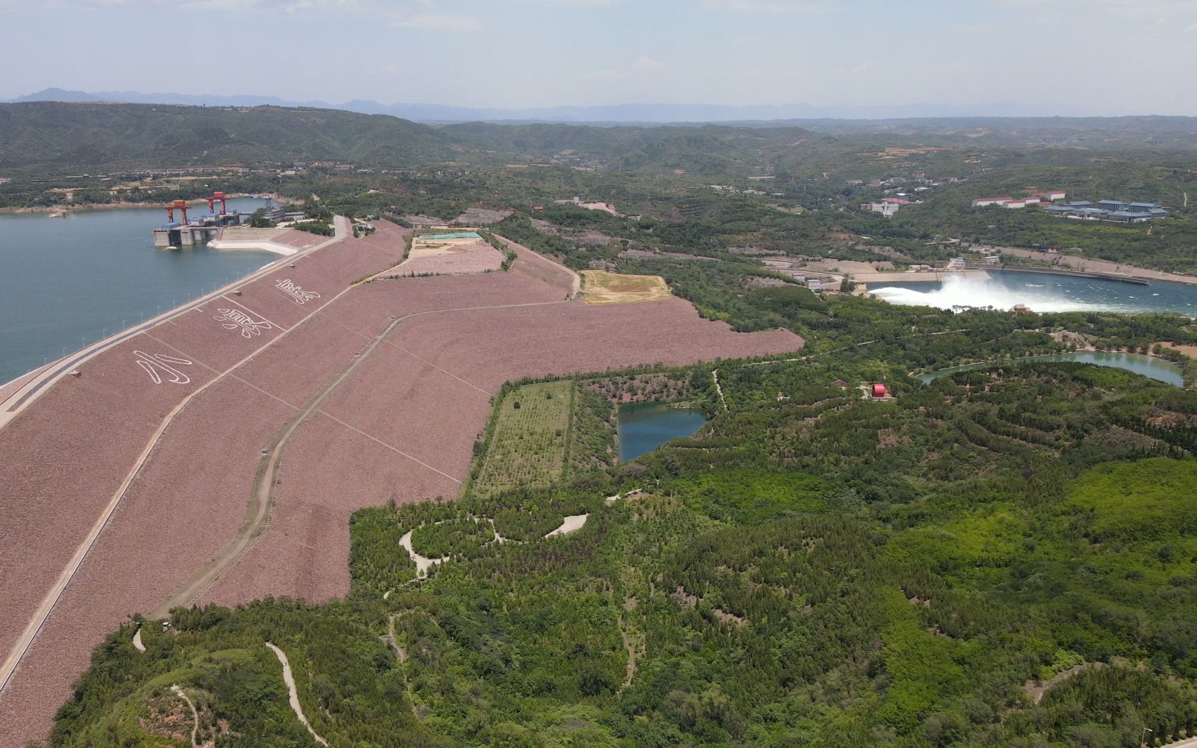 河南洛陽小浪底水庫,解決黃河泥沙淤積問題,創造了多項世界之最