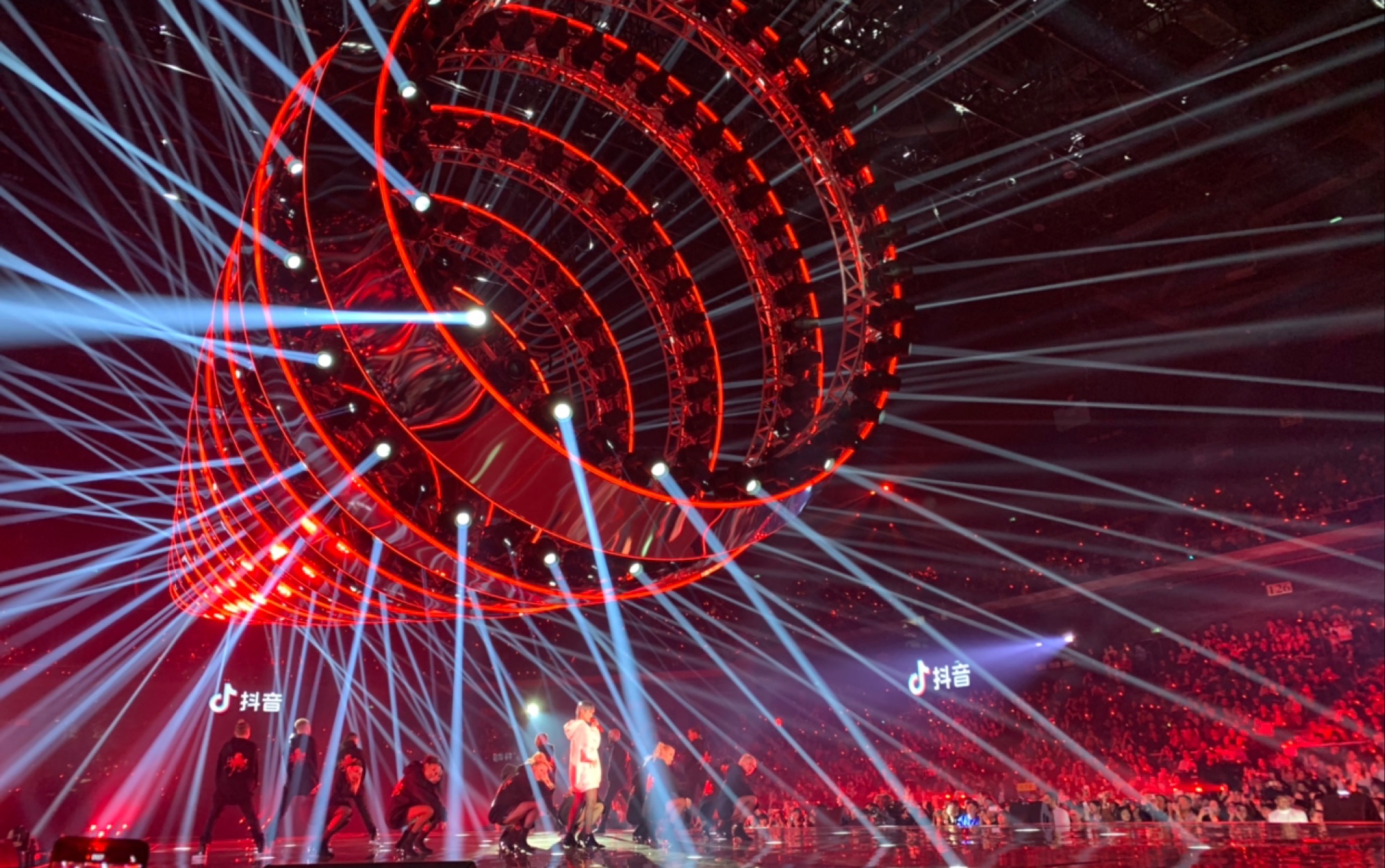 2020江苏卫视跨年演唱会的一些碎片记录孙燕姿周华健陈伟霆邓紫棋