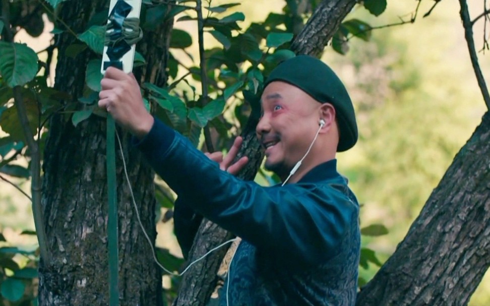 【搞笑剪辑】心花路放:徐峥树上跟黄渤打电话这一段,太逗了