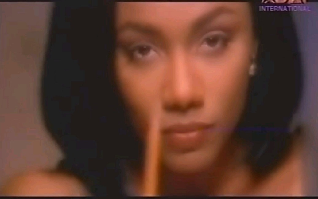 [图]【经典MV】Karyn White - Can I Stay With You（1994）