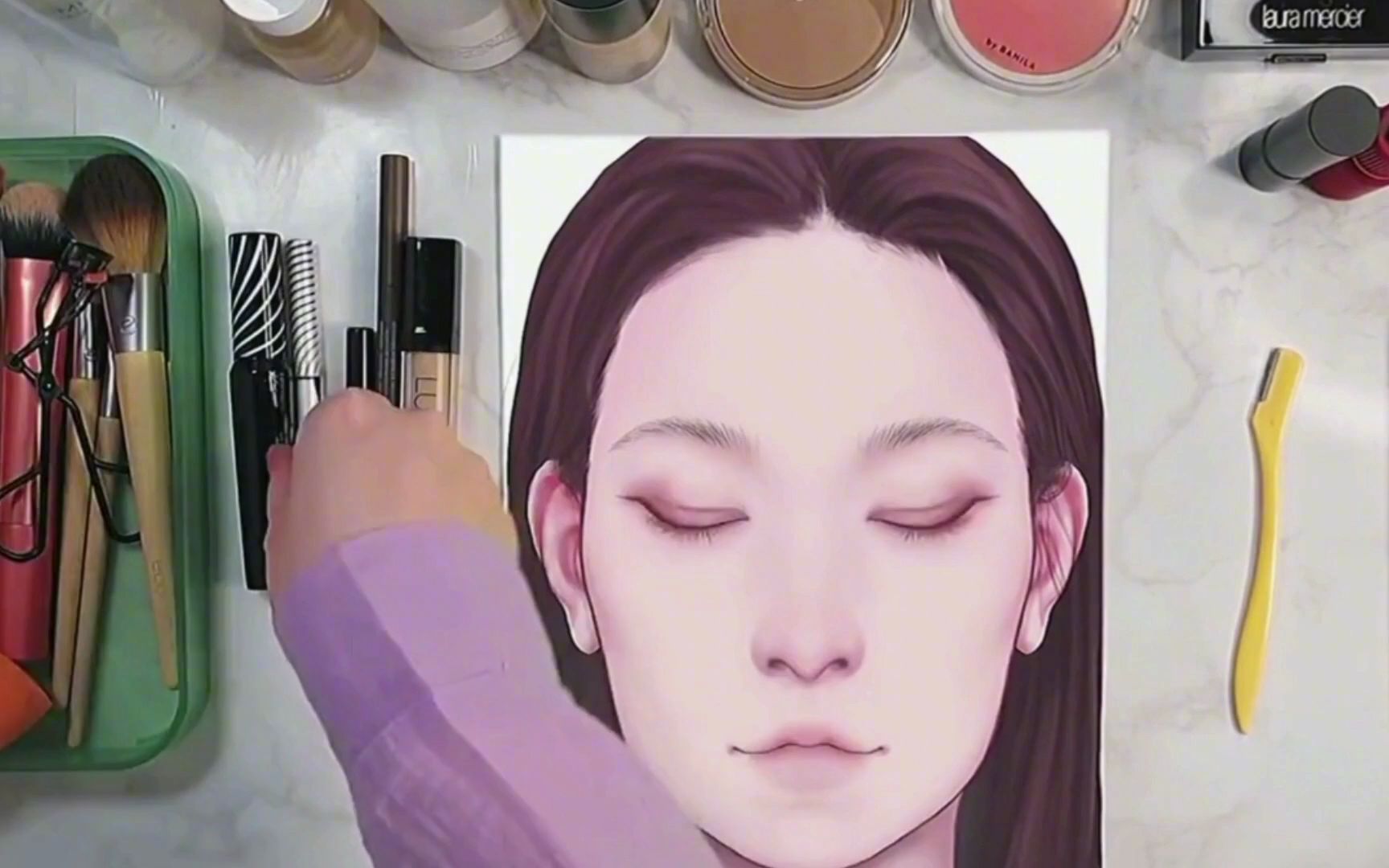 来自化妆的诱惑,解压助眠的定格动画,画师妙手上妆