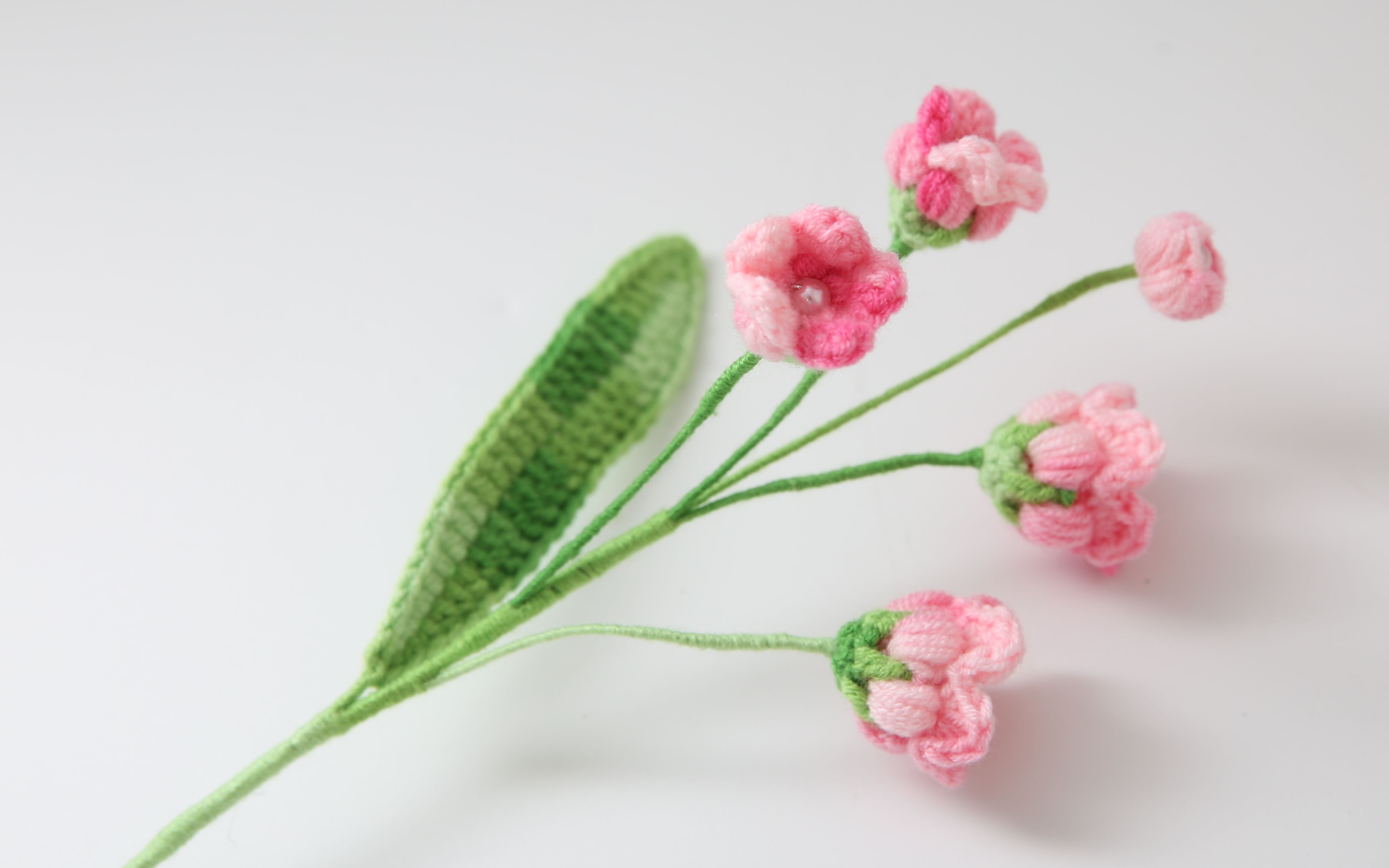 【新手编织教程】可爱铃兰花束编织教程 毛线钩针勾线手工编织教程 零