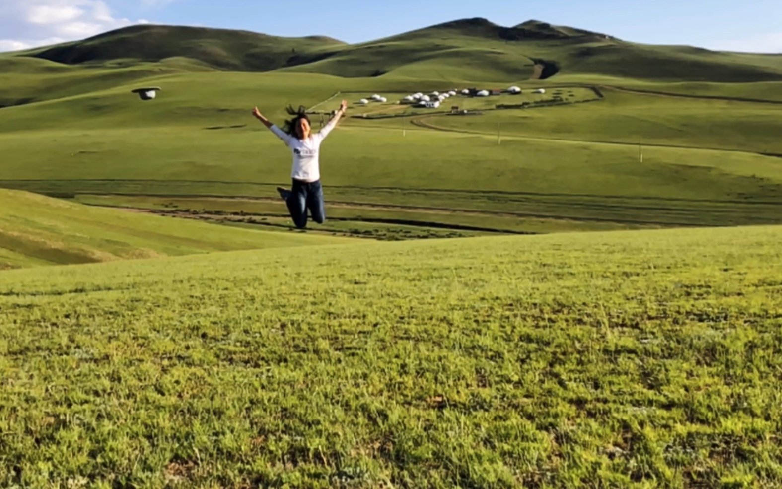 [图]美丽的乌兰巴托，碧绿的大草原，人们心中的世外桃源