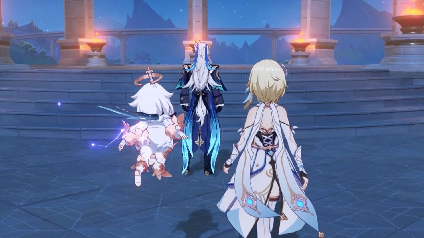 那维莱特给莱欧斯利送去了克洛琳德的礼物,但多了点