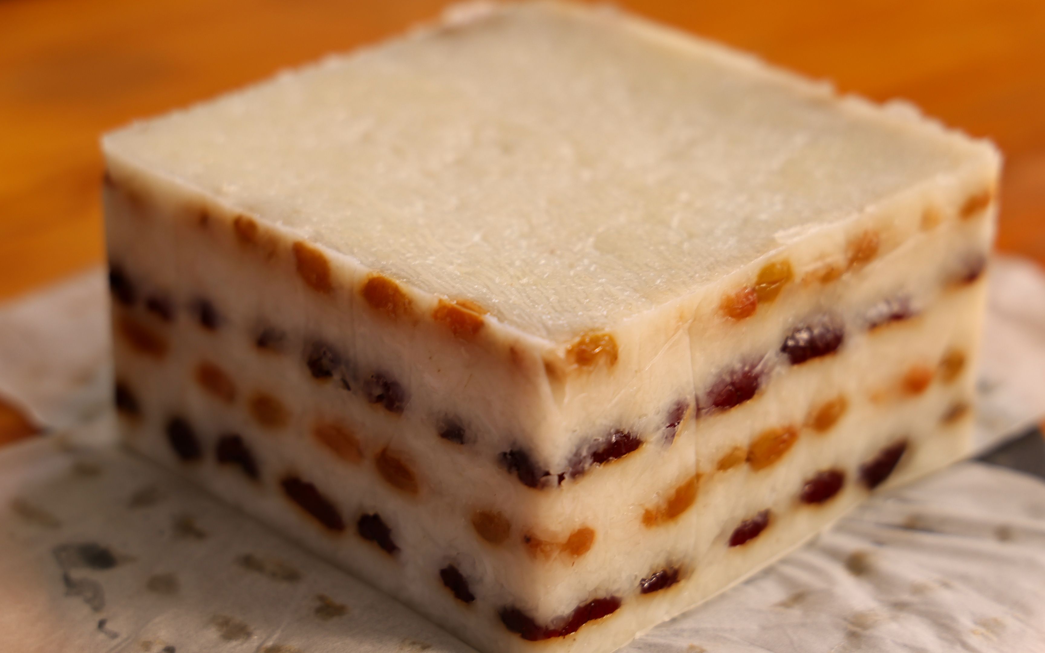 新疆特产手工切糕伊纳客家切糕麻糖玛仁糖210g每日坚果微商代发-阿里巴巴
